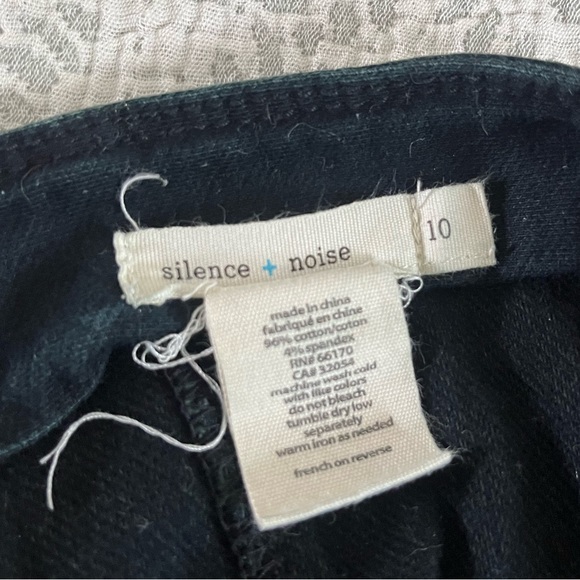 Silence & Noise denim pencil skirt - Picture 4 of 4